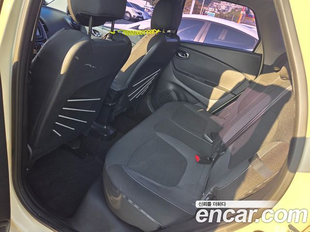 Renault Korea QM3 2017 — photo 15