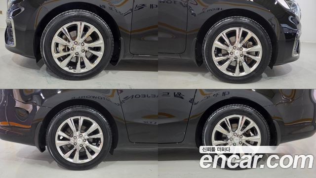 Kia Canival 2019 — photo 18