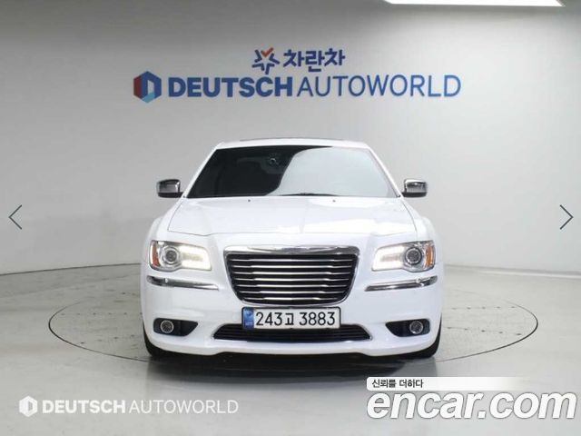 Chrysler 300C 2014 — photo 1