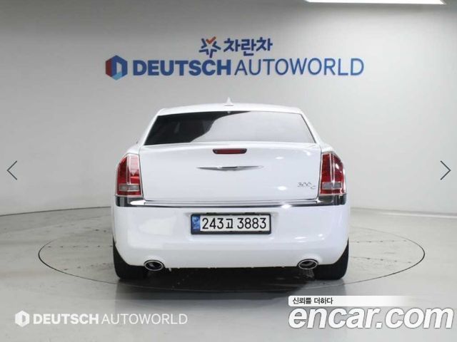 Chrysler 300C 2014 — photo 3