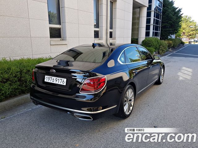 Kia K9 2021 — photo 11