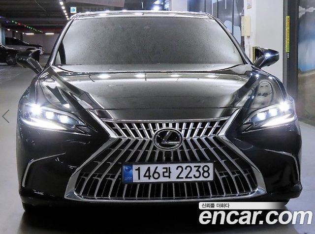 Lexus ES 2026 — photo 2