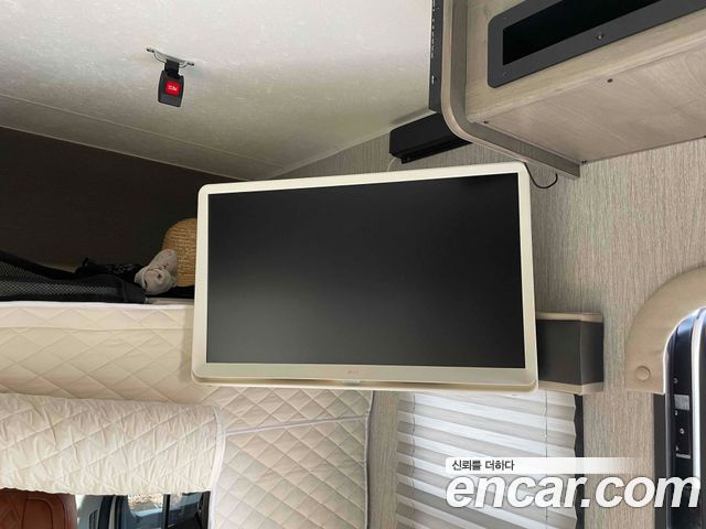 Ford Transit 2021 — photo 16