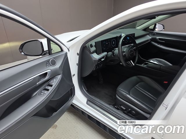 Hyundai Sonata 2024 — photo 13