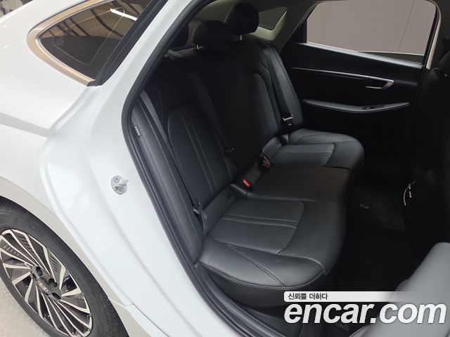 Hyundai Sonata 2024 — photo 17