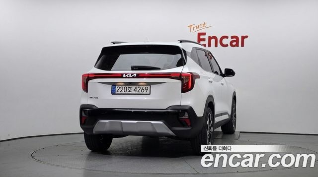 Kia Seltos 2023 — photo 4
