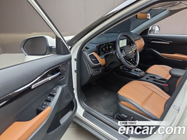 Kia Seltos 2023 — photo 13
