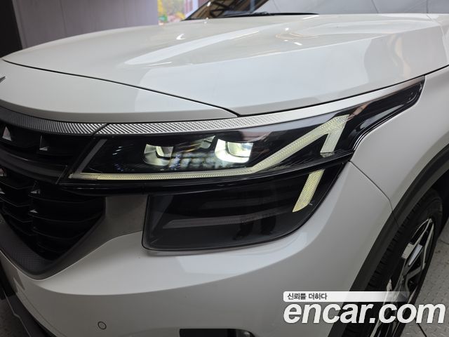 Kia Seltos 2023 — photo 8