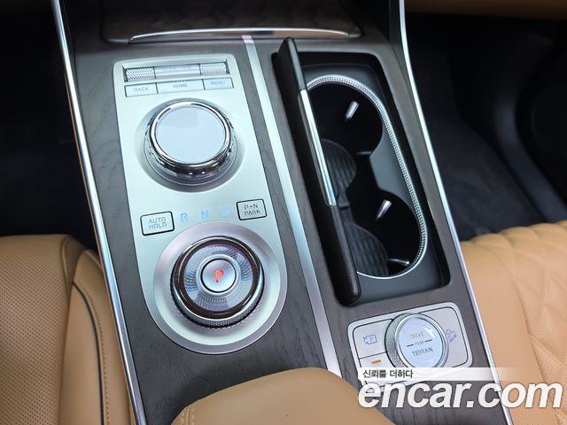 Genesis GV80 2023 — photo 12
