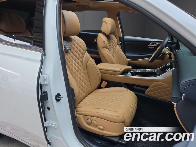 Genesis GV80 2023 — photo 16