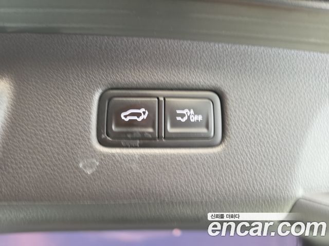 Kia Canival 2023 — photo 26