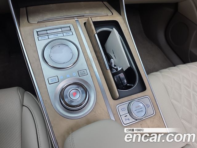 Genesis GV80 2022 — photo 12