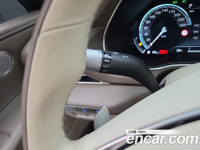 Genesis GV80 2022 — photo 29