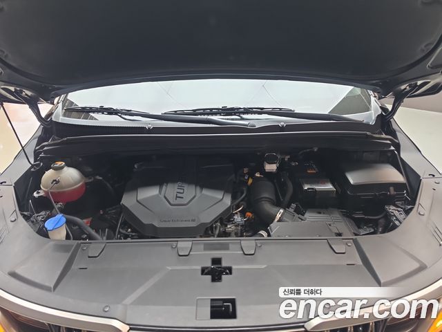 Kia Canival 2023 — photo 6
