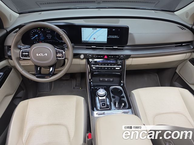 Kia Canival 2023 — photo 10