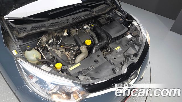 Renault Korea QM3 2016 — photo 6