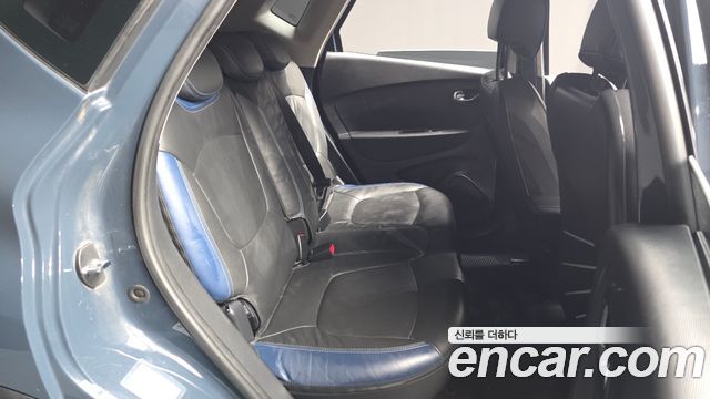 Renault Korea QM3 2016 — photo 18
