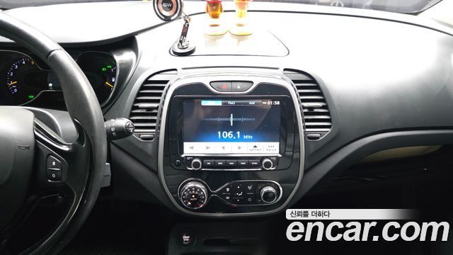 Renault Korea QM3 2016 — photo 20