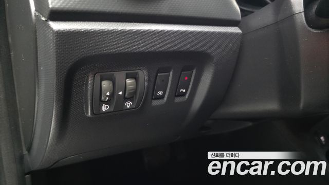 Renault Korea QM3 2016 — photo 25
