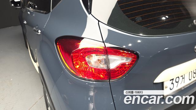 Renault Korea QM3 2016 — photo 9