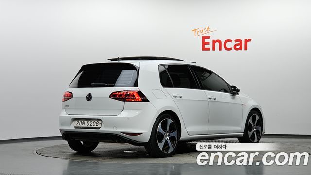 Volkswagen Golf 2016 — photo 2