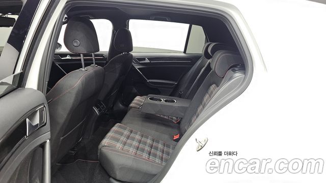 Volkswagen Golf 2016 — photo 11