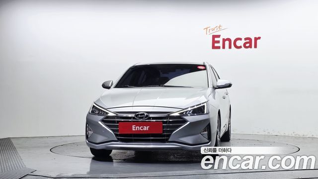 Hyundai AVANTE 2020 — photo 3