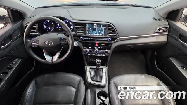 Hyundai AVANTE 2020 — photo 10