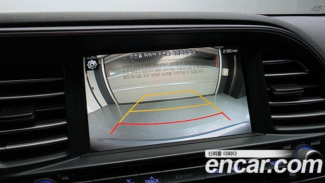 Hyundai AVANTE 2020 — photo 21