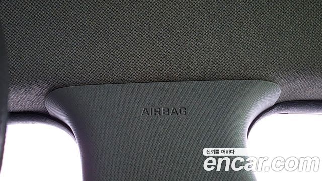 Hyundai AVANTE 2020 — photo 29