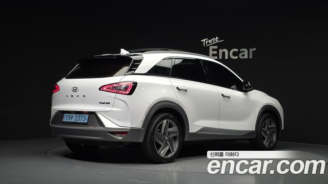 Hyundai Nexo 2023 — photo 2