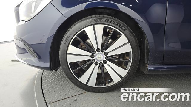Mercedes-Benz CLA-Class 2017 — photo 5
