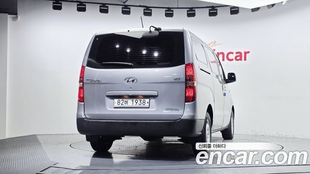 Hyundai Starex 2017 — photo 4