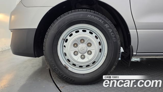 Hyundai Starex 2017 — photo 5
