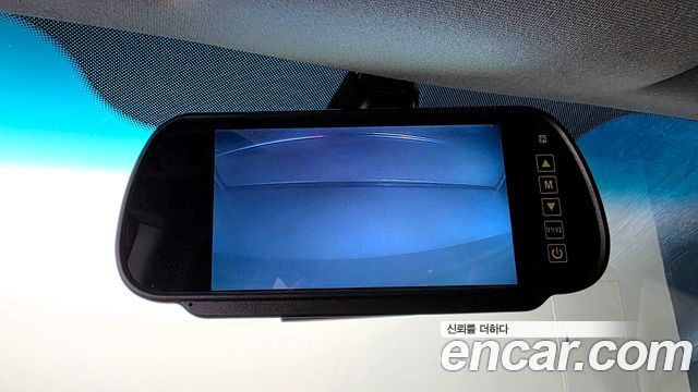 Hyundai Starex 2017 — photo 21