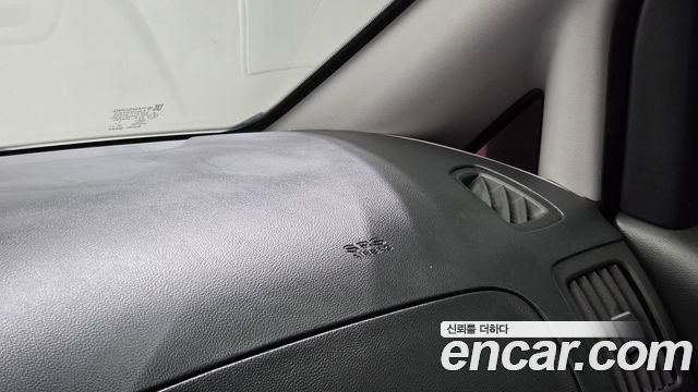 Hyundai Starex 2017 — photo 30
