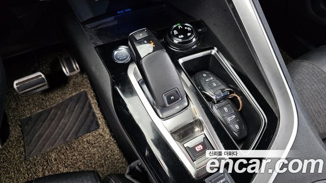 Peugeot 3008 2019 — photo 9