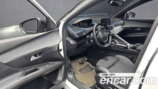 Peugeot 3008 2019 — photo 10
