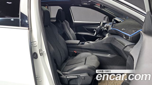 Peugeot 3008 2019 — photo 12