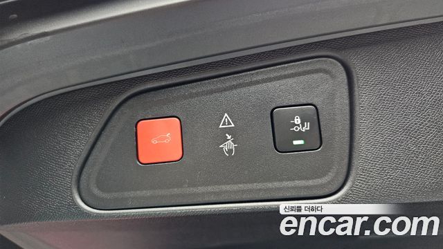 Peugeot 3008 2019 — photo 19
