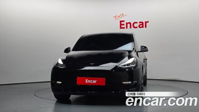 Tesla Model Y 2021 — photo 3