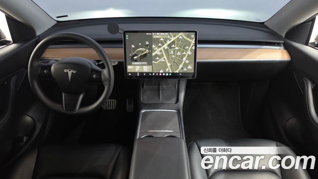 Tesla Model Y 2021 — photo 7