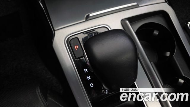 Kia Stinger 2019 — photo 12