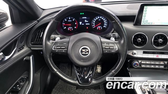 Kia Stinger 2019 — photo 19