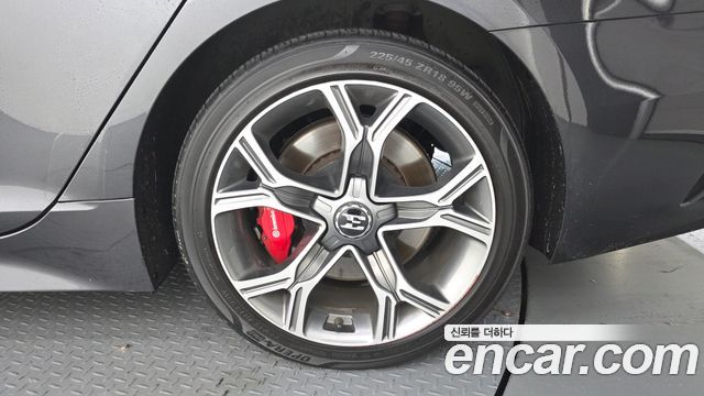 Kia Stinger 2019 — photo 7