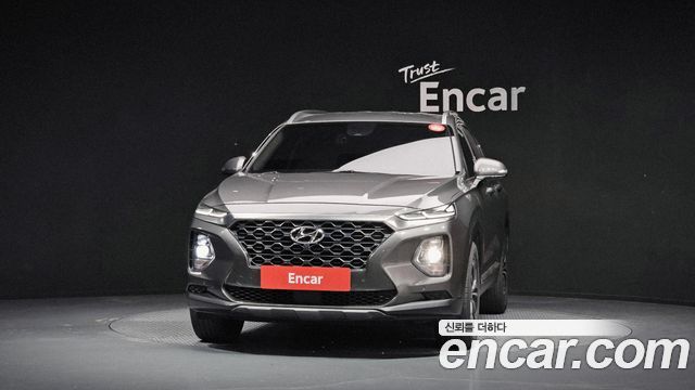Hyundai Santafe 2019 — photo 3