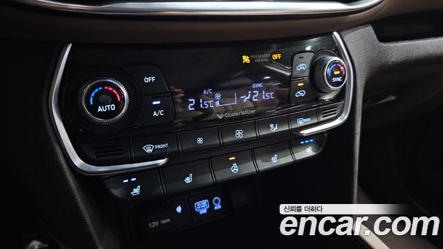 Hyundai Santafe 2019 — photo 15