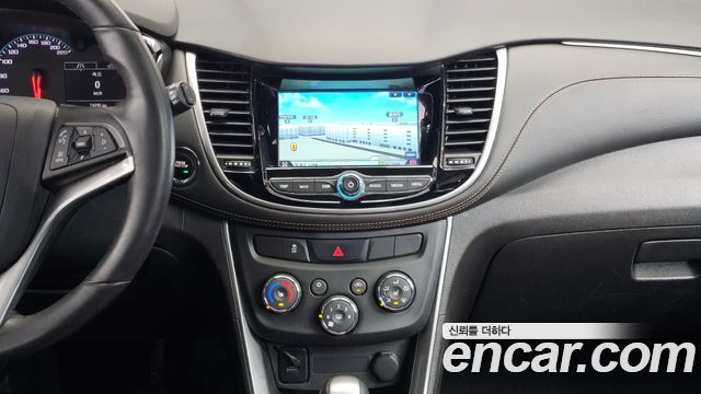 Chevrolet Korea Trax 2018 — photo 15