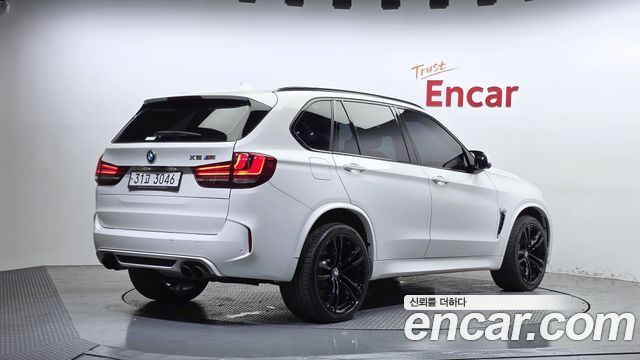 BMW X5M 2017 — photo 2