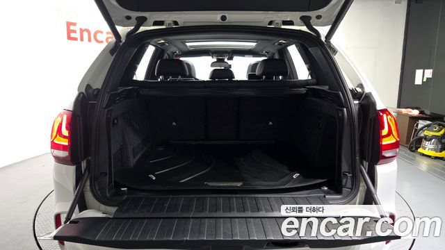 BMW X5M 2017 — photo 26